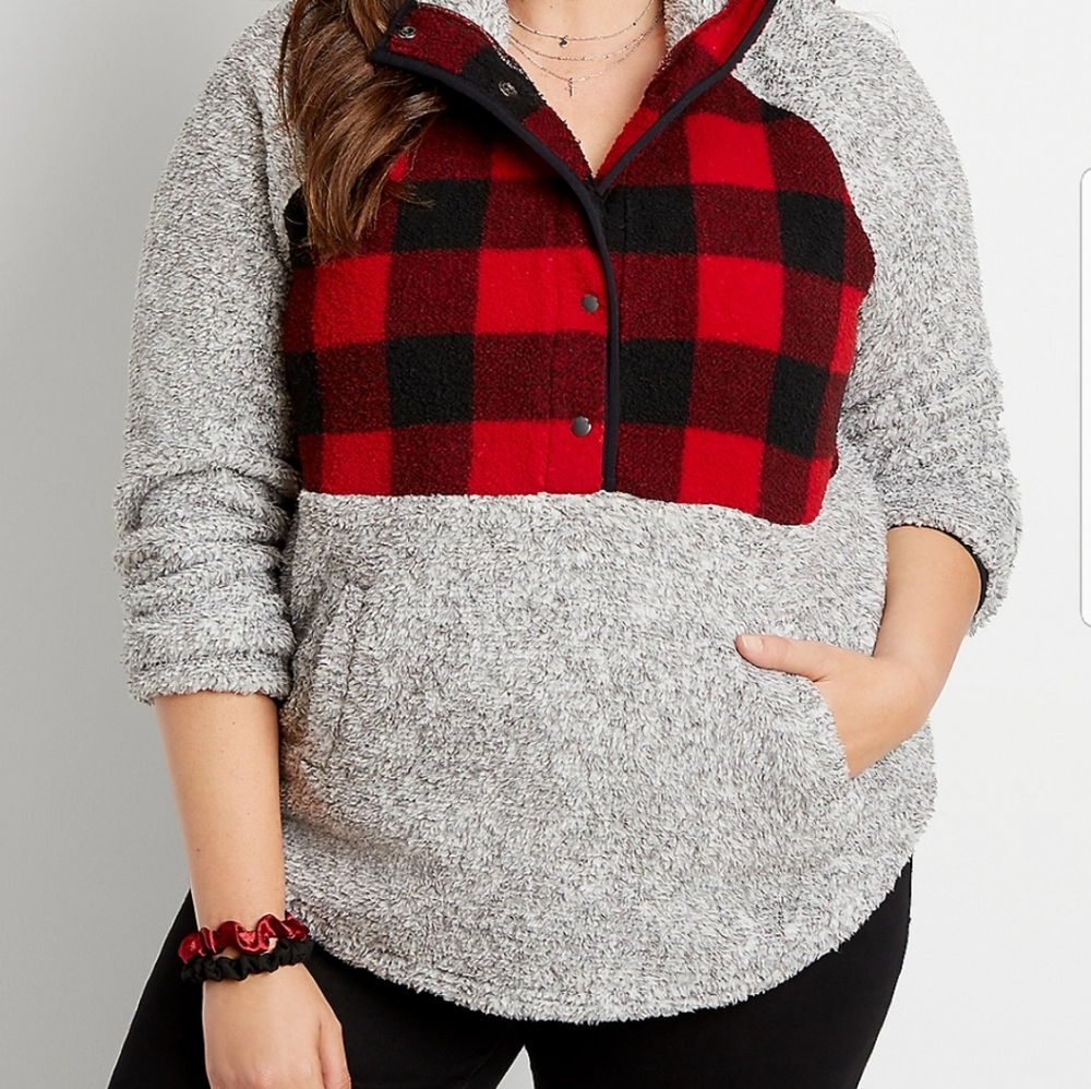 Maurice's Gray & Buffalo Plaid Fleece